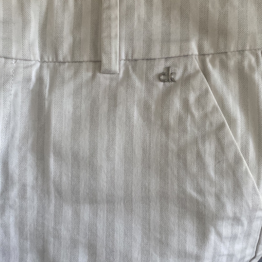 Calvin Klein Striped Embroidered Shorts Size 2 Cotton Blend White Light Gray - Picture 4 of 11